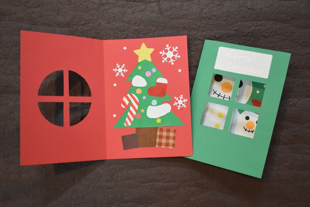 「おしゃれな窓のクリスマスカード」の工作見本写真