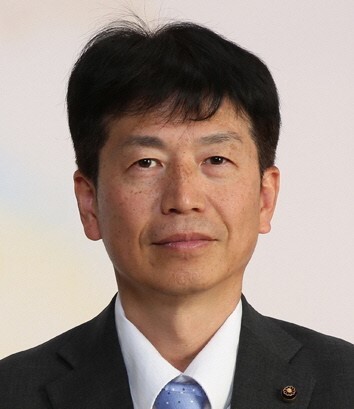 藤岡議員写真