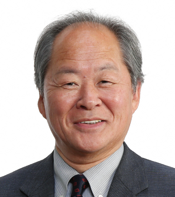 藤岡栄議員写真