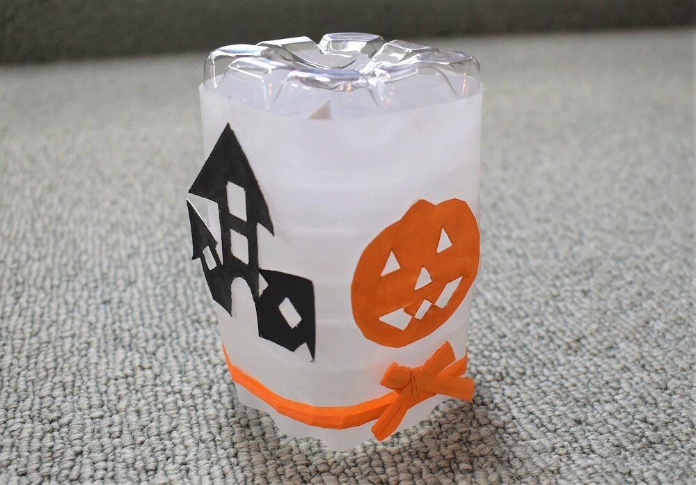 ハロウィンのランタン作りの見本写真